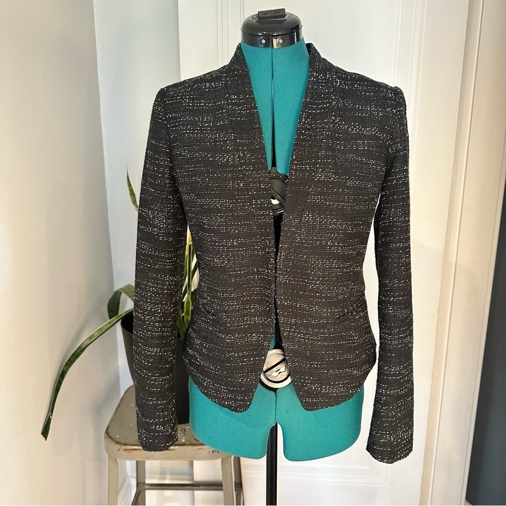 Ann Taylor Loft collarless Blazer, black and white textured fabric size 2